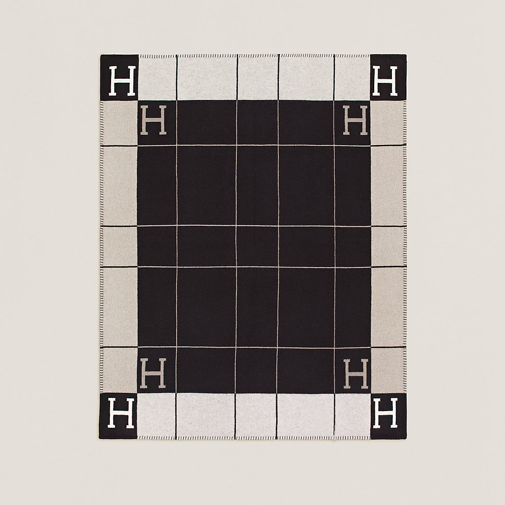 Avalon III throw blanket | Hermès Saudi Arabia